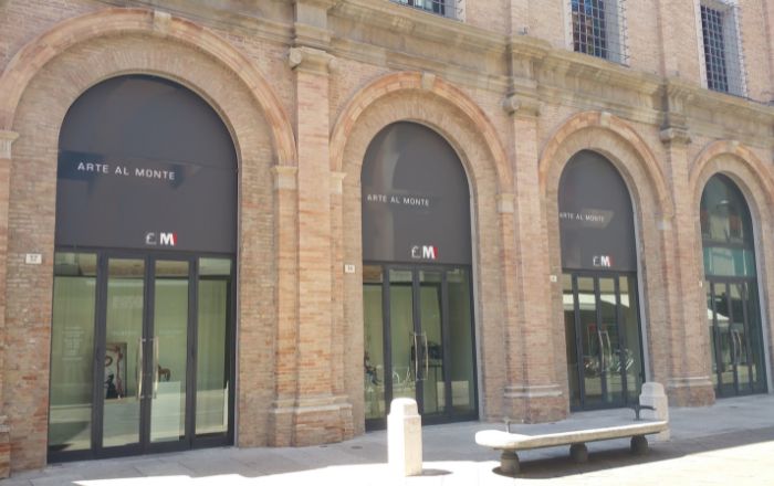 ''Di chi è questo mio corpo?''