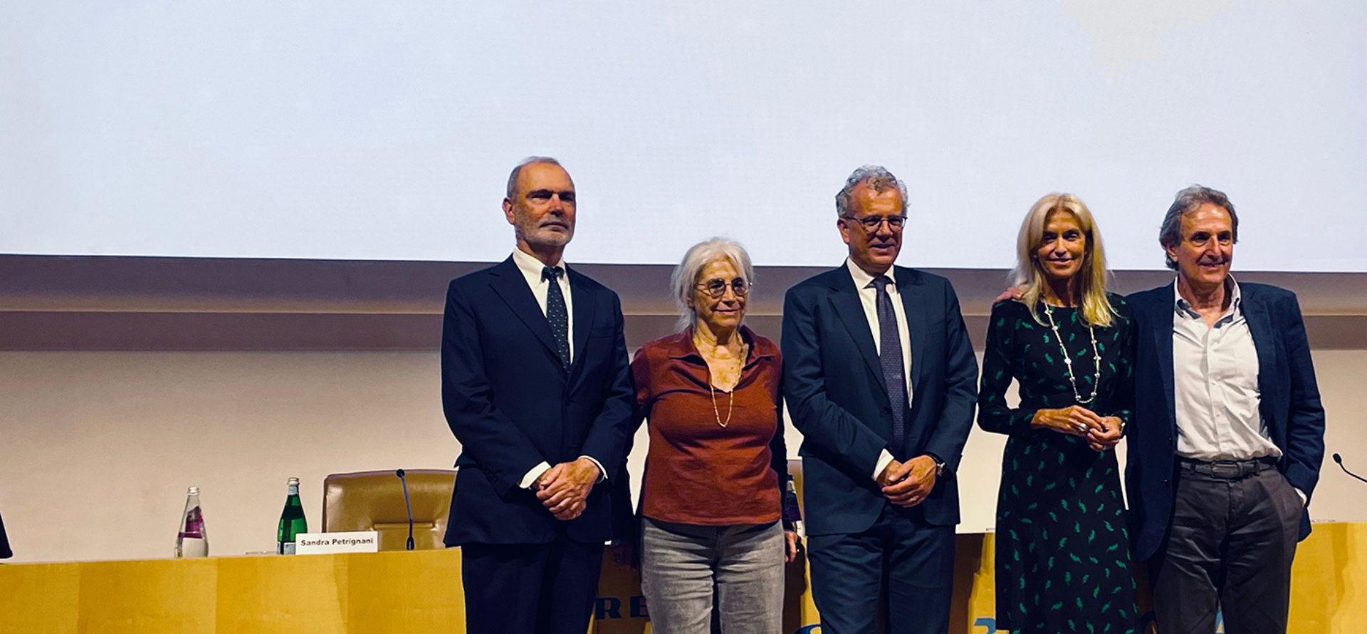 Raccontare il mondo, migliorarlo: nasce il Premio Magis Bancomat