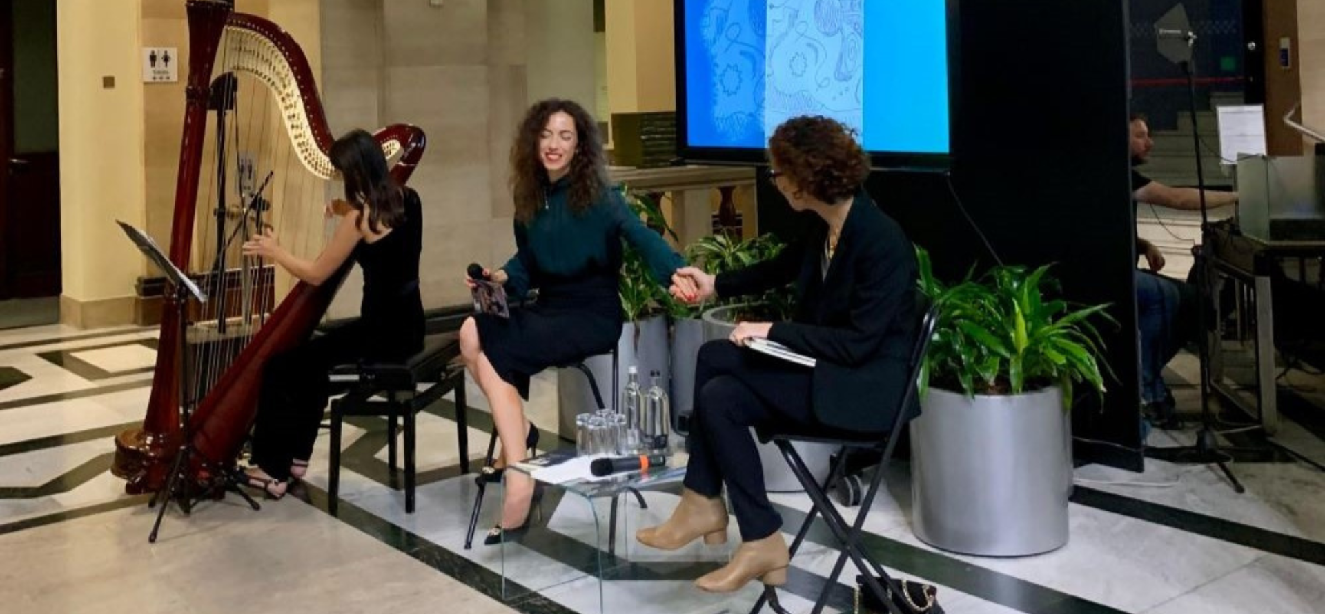 Dibattito su "Incanto e poesia. Il visionario mondo di René Paresce"